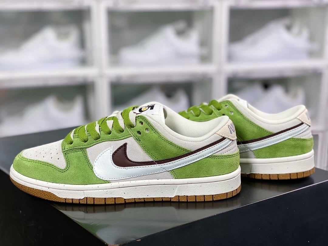 NK Dunk Low Camurça Cinza Verde Duplo Hook - Vista 3