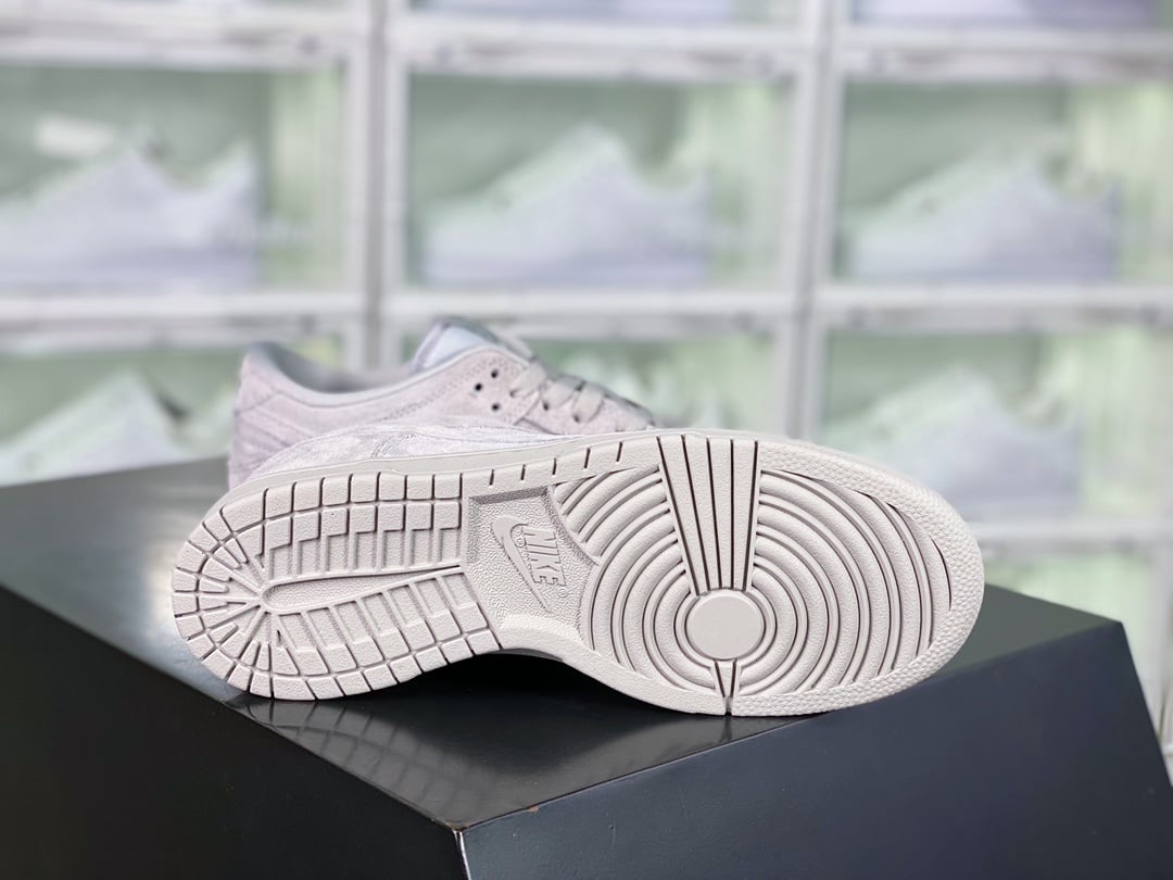 NK Dunk Low Camurça Cinza Partículas - Vista 4