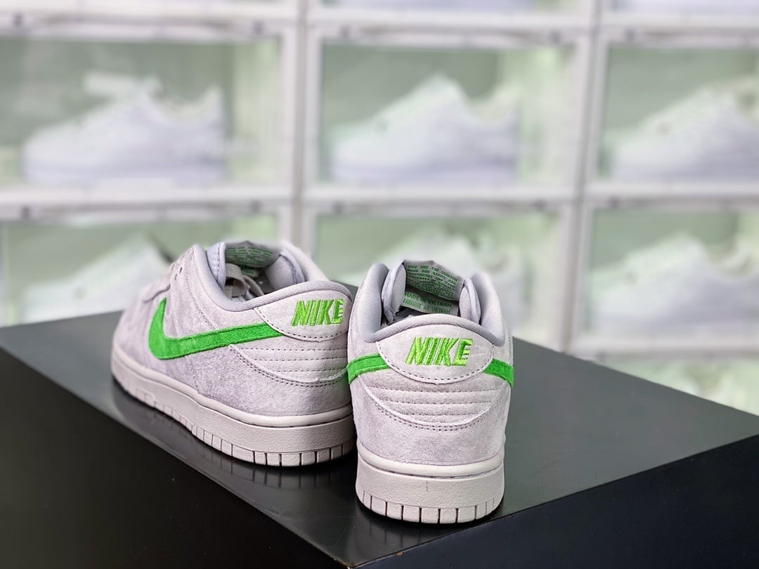 NK Dunk Low Camurça Cinza e Verde Partículas - Vista 3