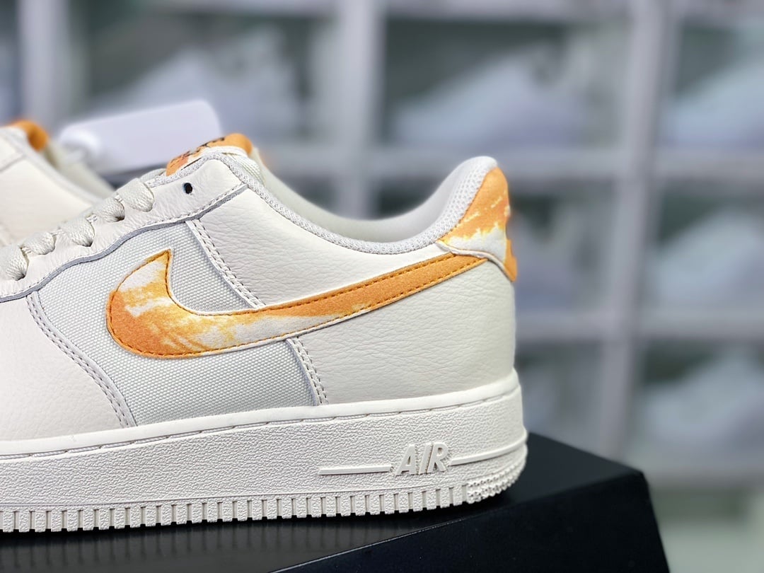 Nike Canvas Creme e Amarelo Tie-Dye - Vista 9