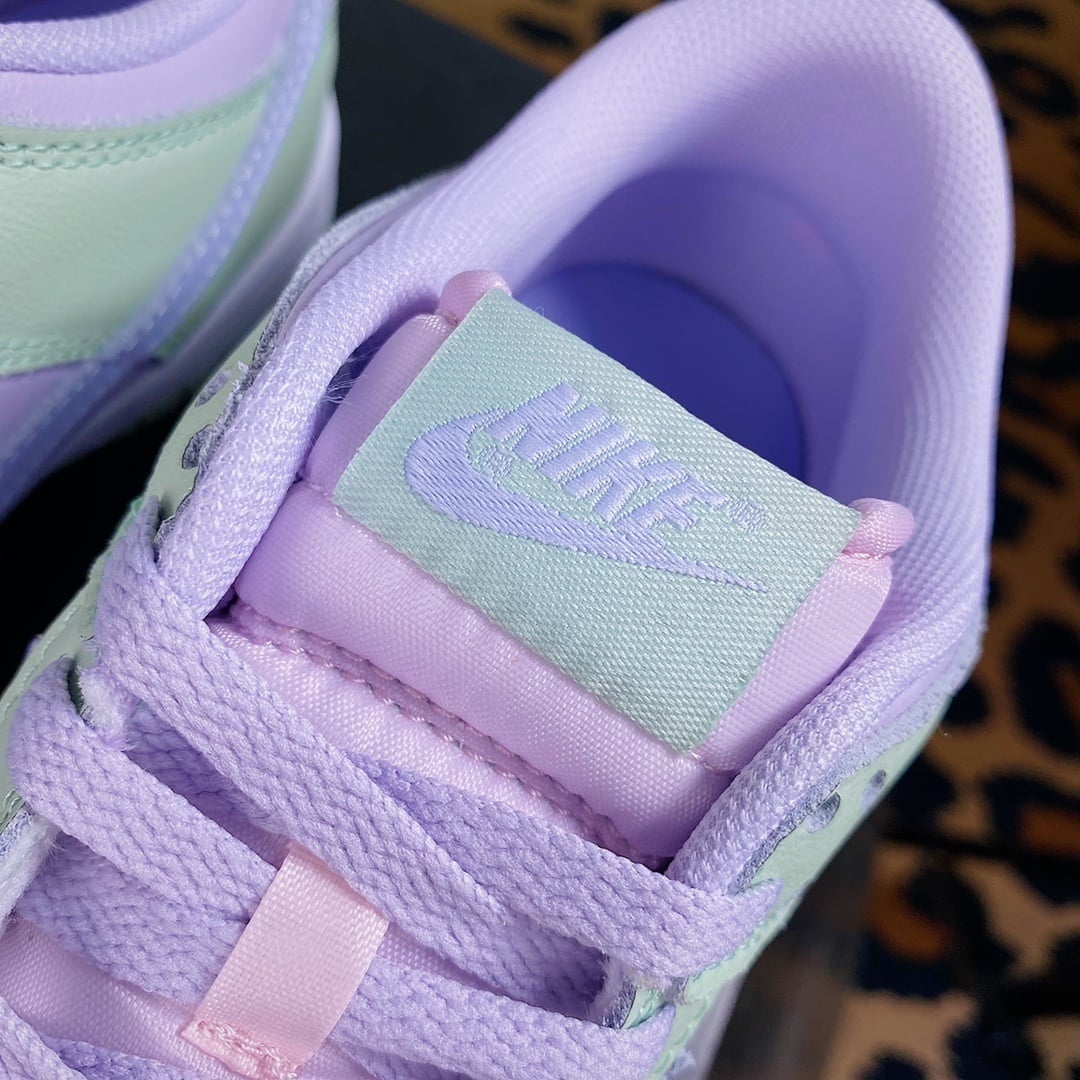NK Dunk Low Amarelo, Rosa, Verde e Ice Lemon - Vista 6