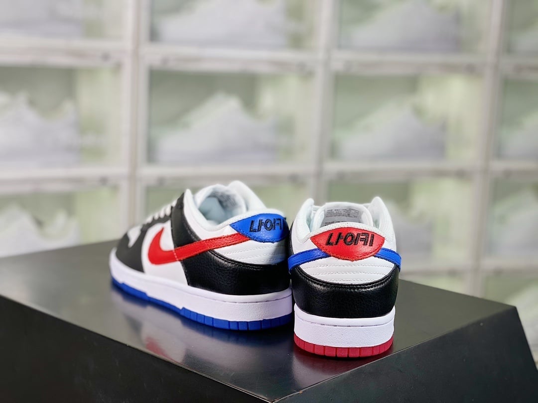 NK Dunk Low Preto, Branco, Vermelho e Royal - Vista 3