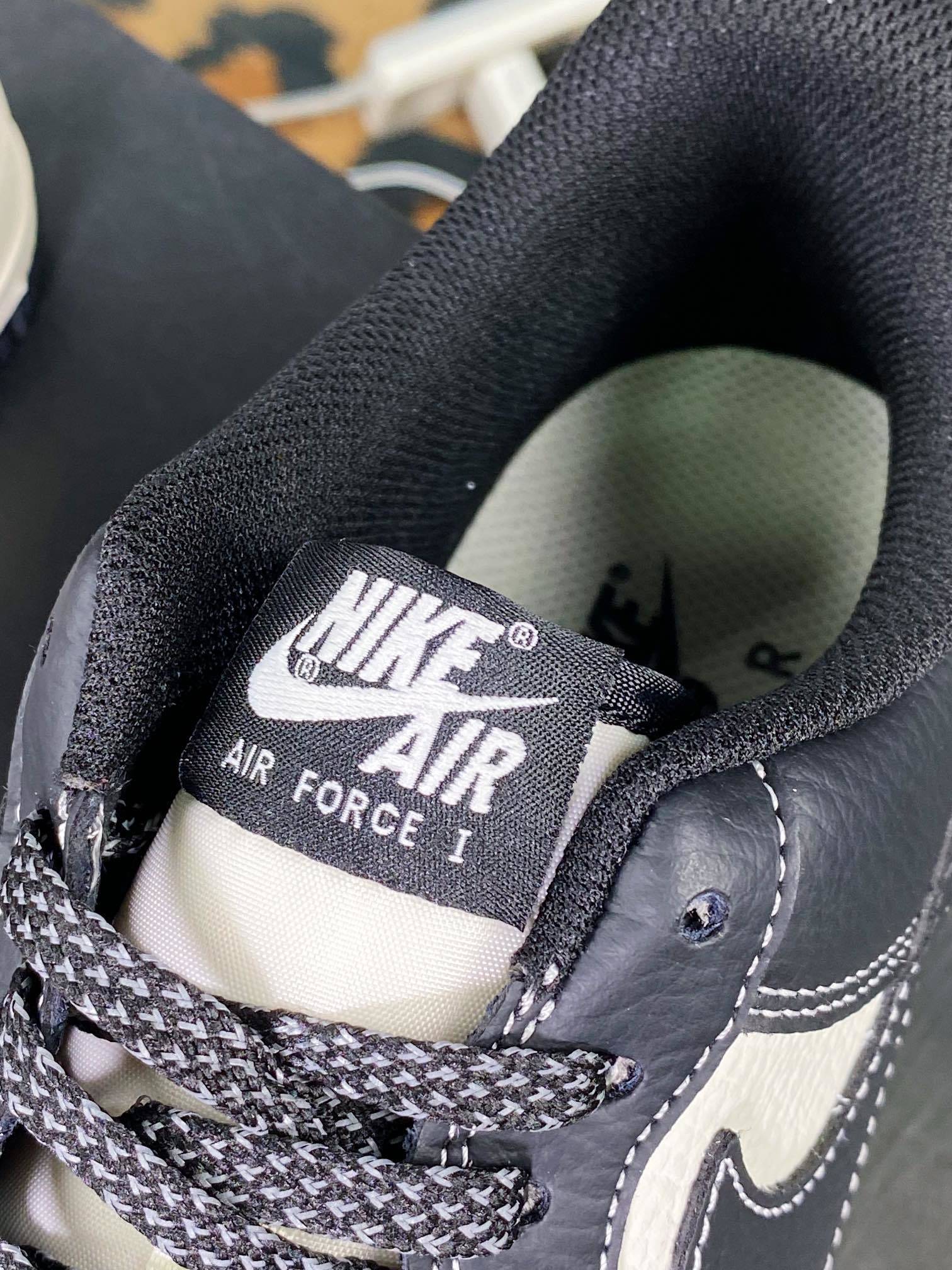 Nike Stussy Preto, Branco e Hooks Bordados - Vista 7