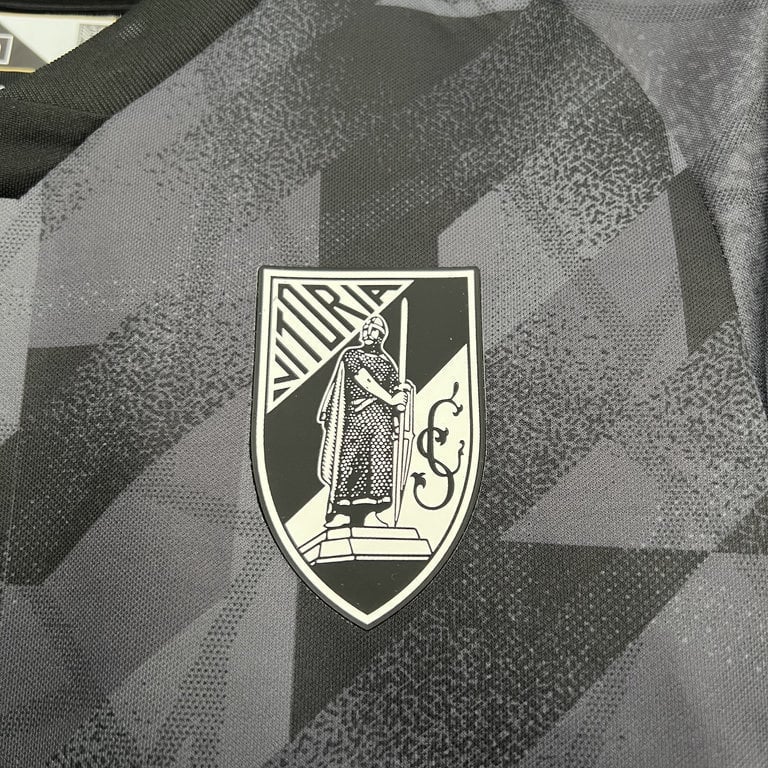 Kit Criança Guimarães Away 25/26 - Vista 11