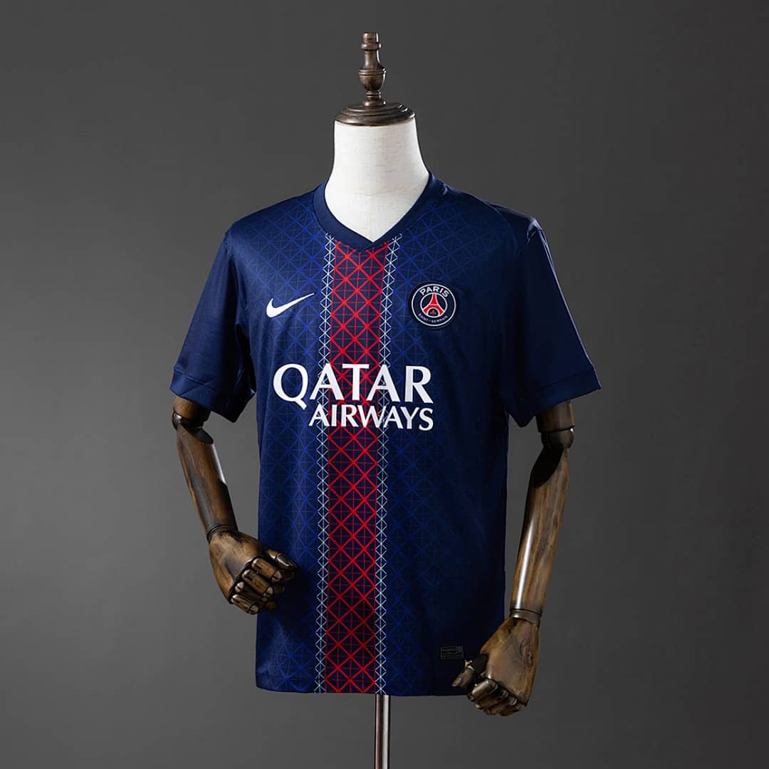 Camisola Principal do PSG 2025/2026 (2)