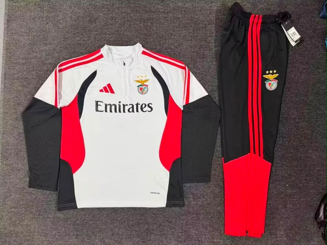 Fato de Treino SL Benfica 2026/2027 Branco, Vermelho e Preto Meio Fecho - Vista 1