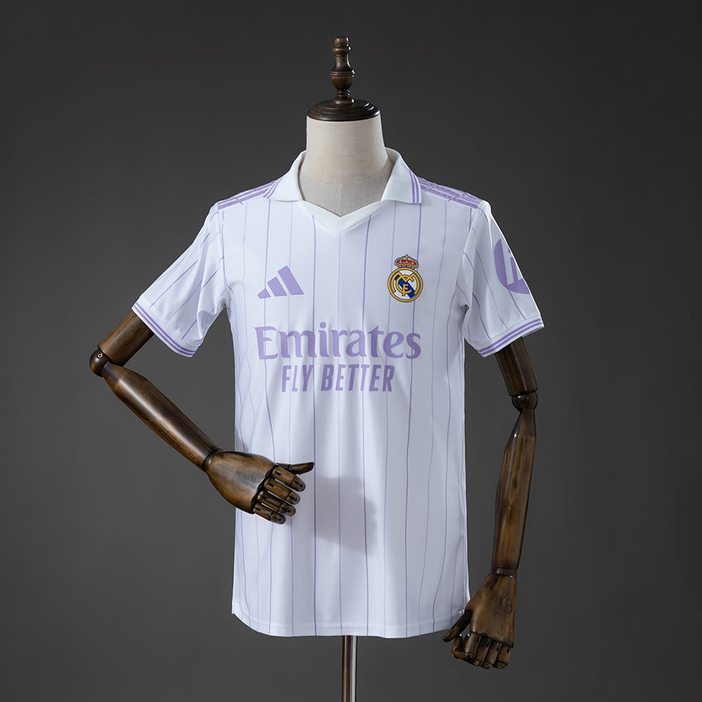Camisola Retro Style Real Madrid 2026/2027 - Vista 1