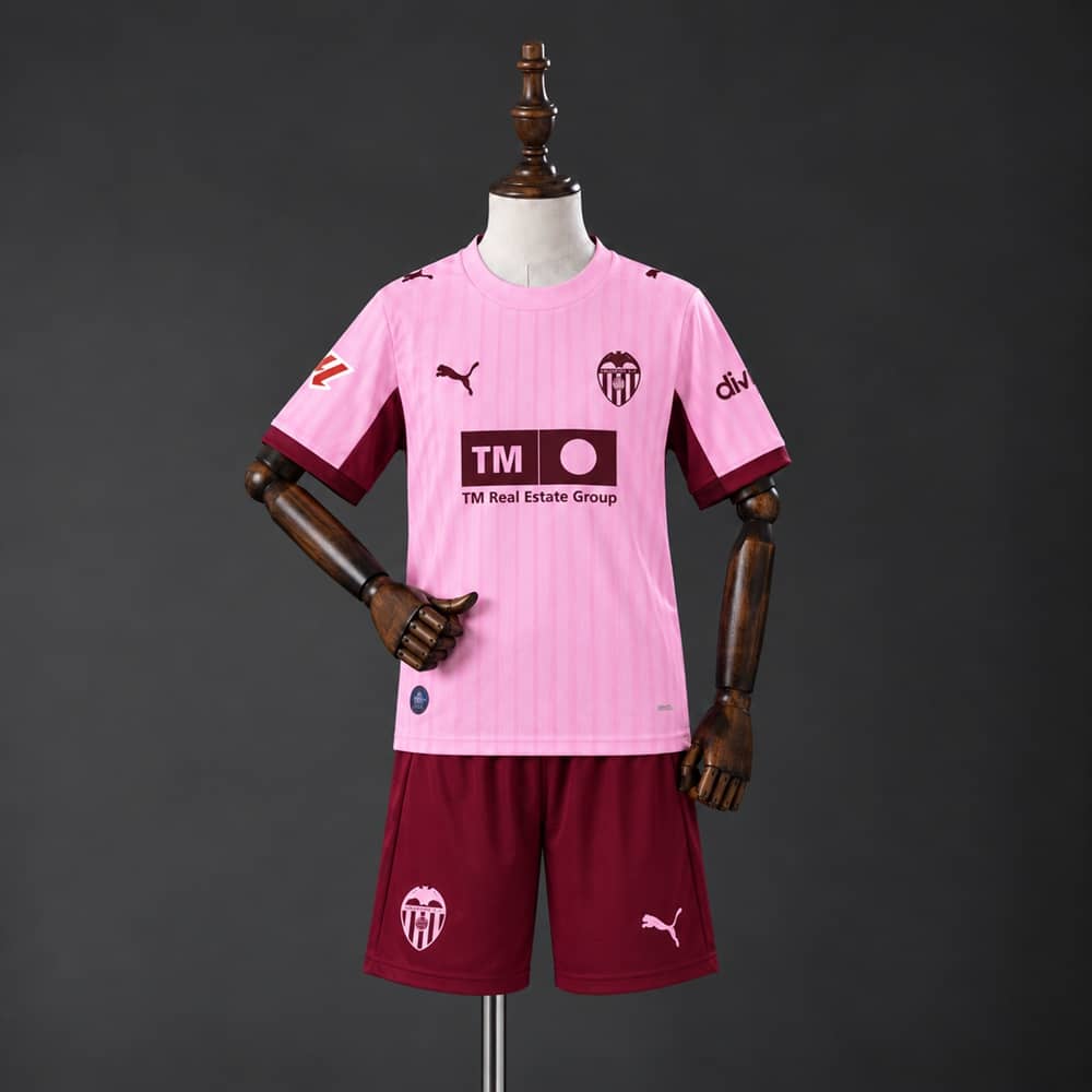 Kit Criança Valencia 2026/2027 Terceiro