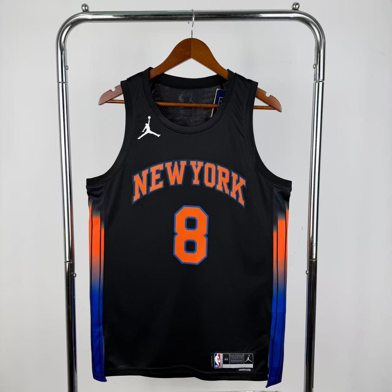 Camisola NBA New York Knicks Statement Edition 2025/26 - OG Anunoby #8 - Vista 2