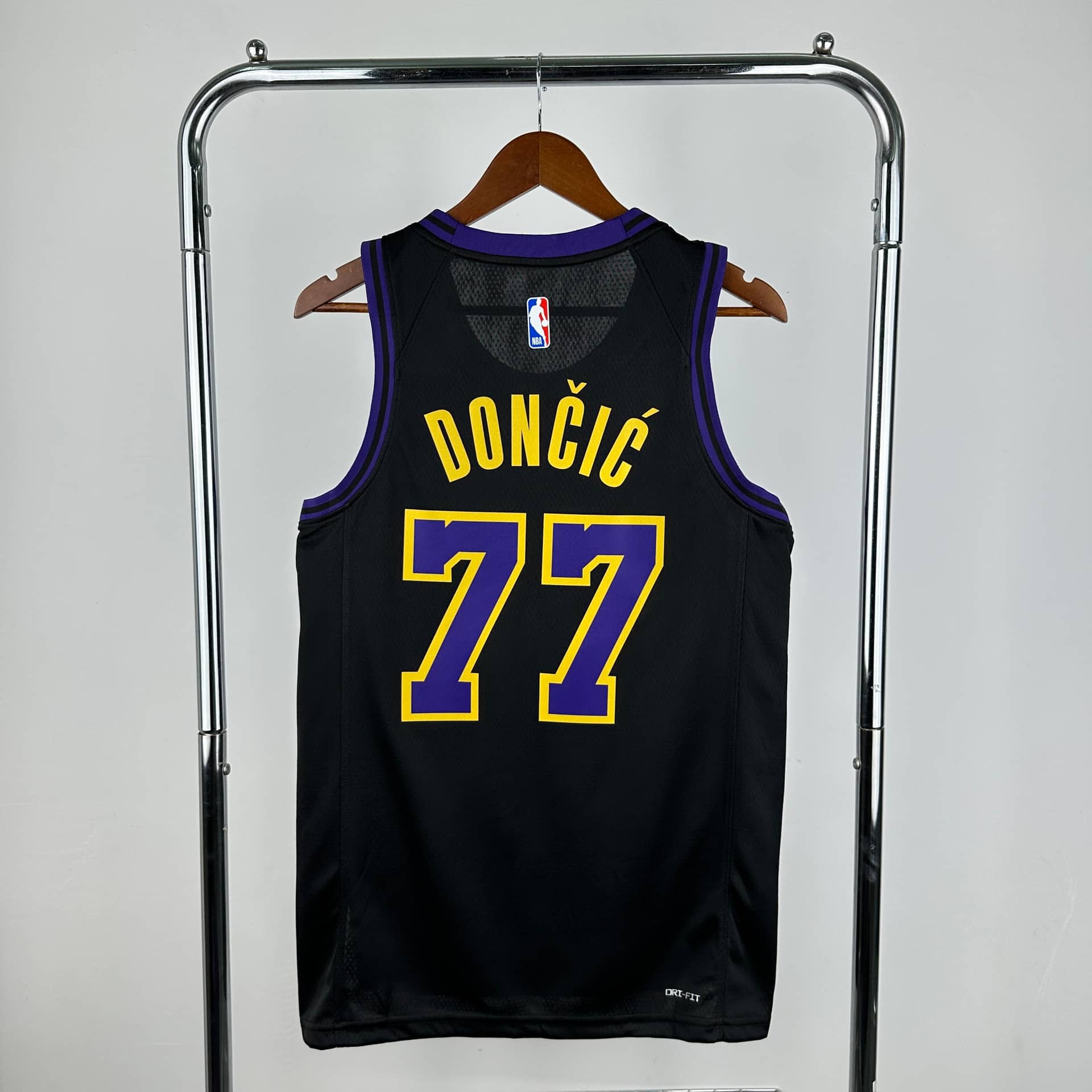 Camisola NBA Los Angeles Lakers City Edition 2025/26 - Luka Dončić #77