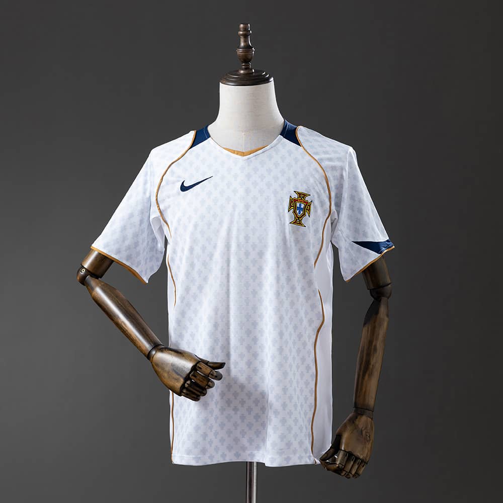 Camisola Fora Portugal 2004 Retro