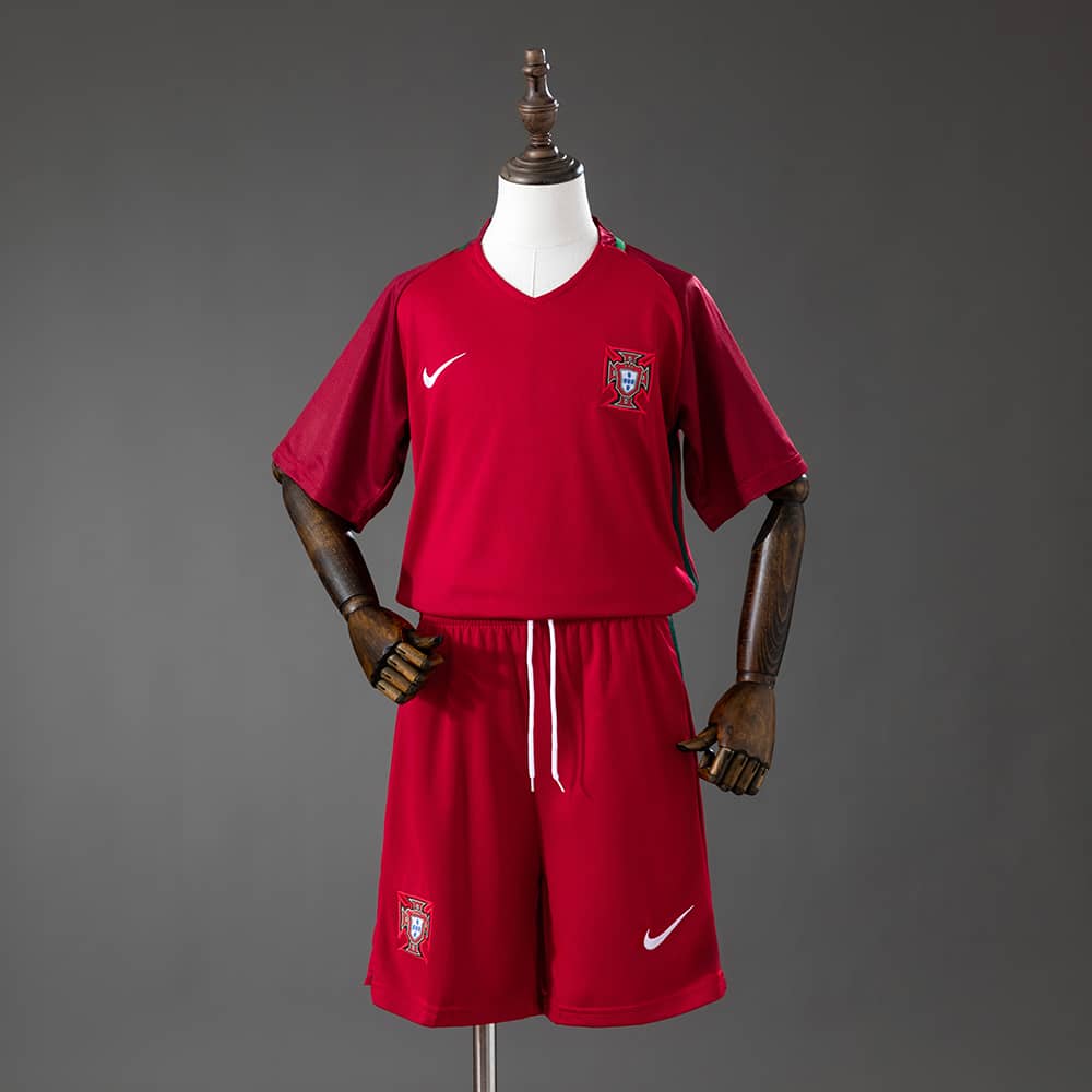 Camisola Principal Retro Portugal 2016/2017 Criança
