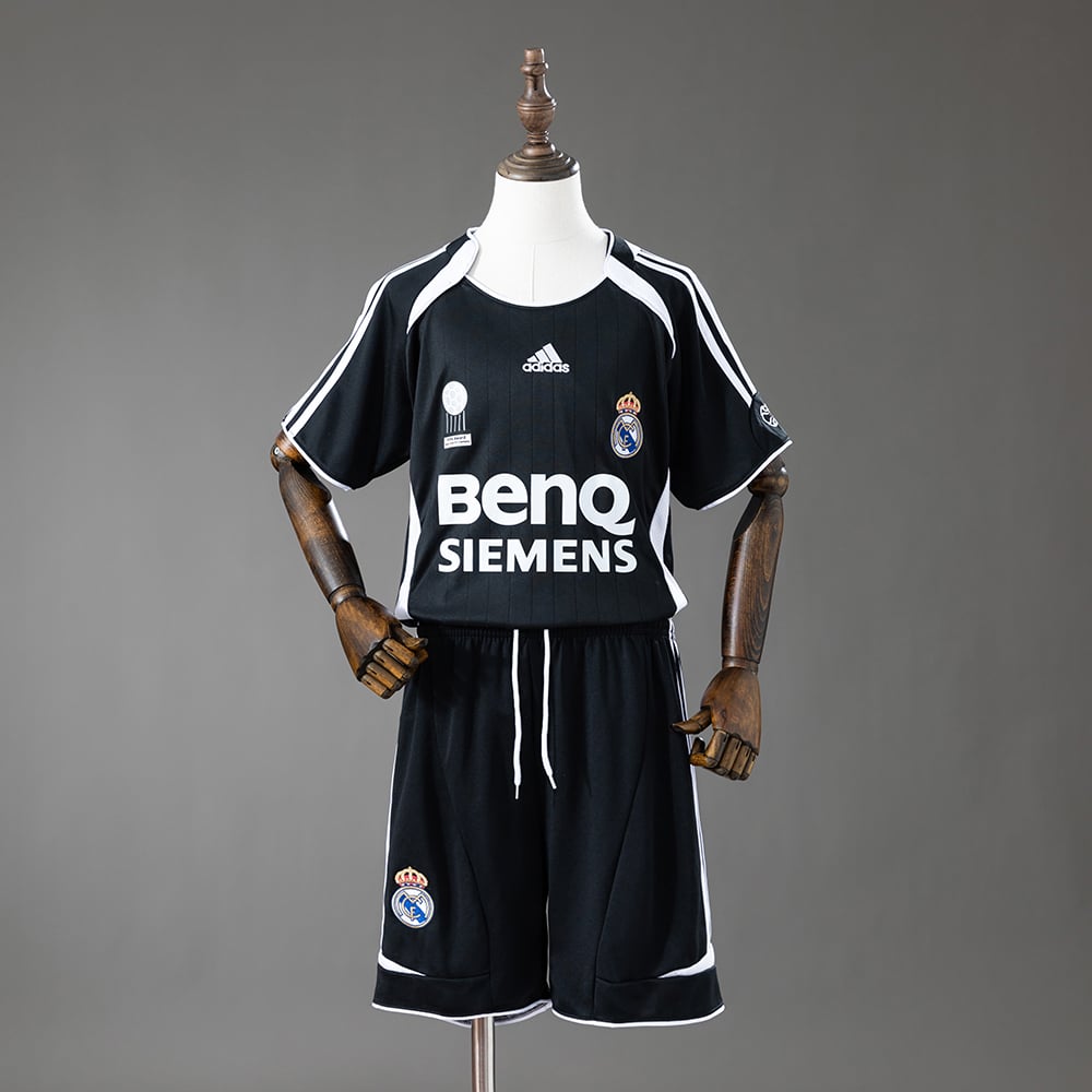 Camisola Terceira Retro Real Madrid 2006/2007 Criança - Vista 1