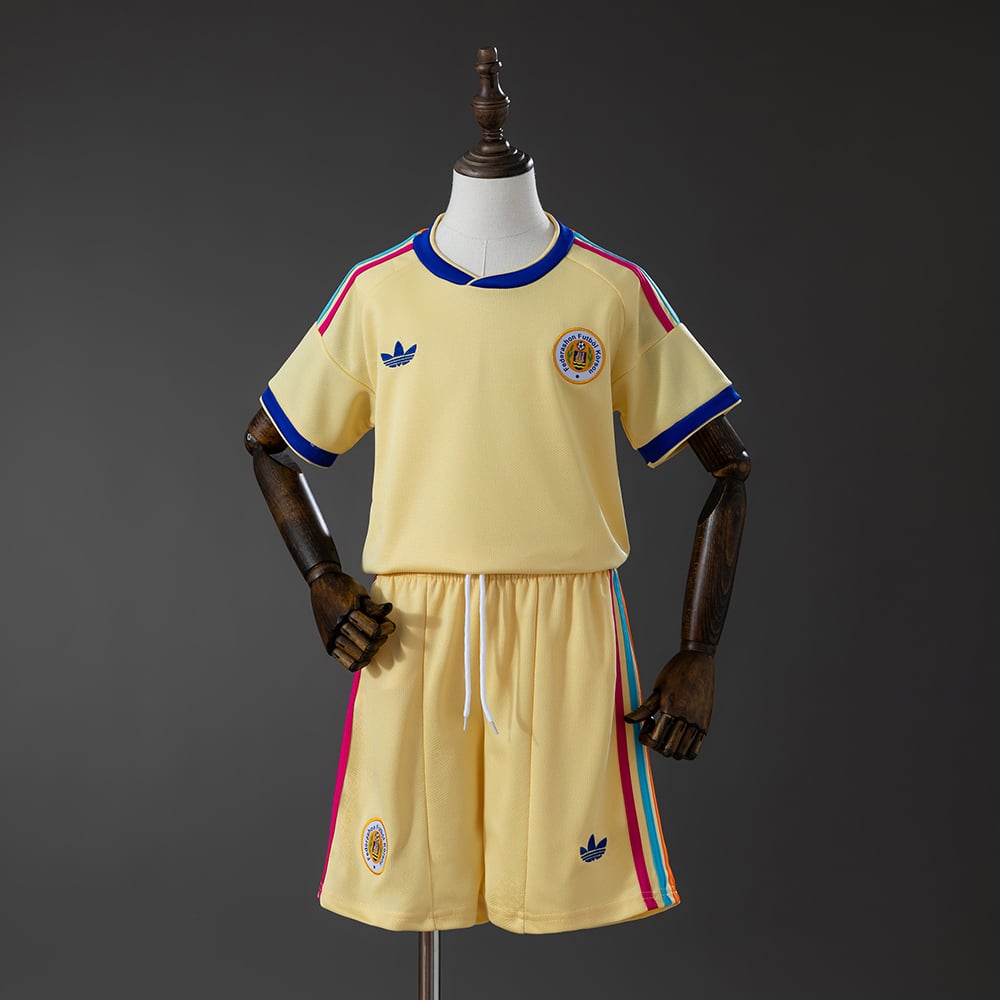Equipamento Criança Curaçau 2026 Fora - Vista 1