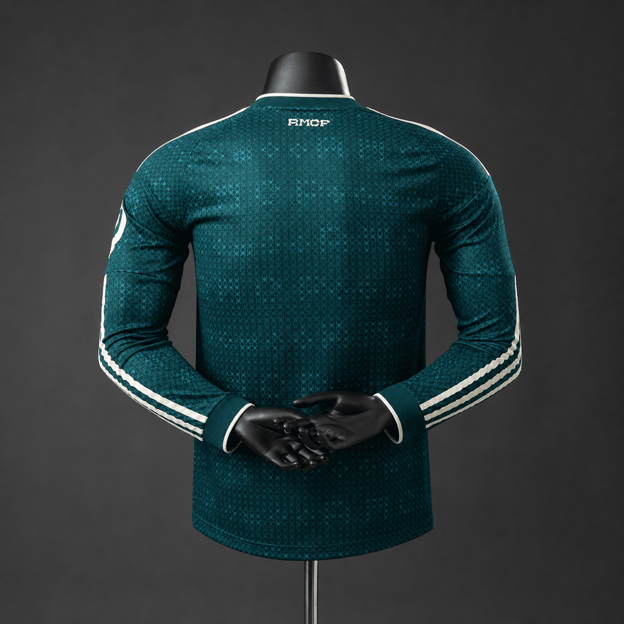 Camisola Real Madrid 2026/2027 Alternativa Manga Comprida Versão Jogador - Vista 2