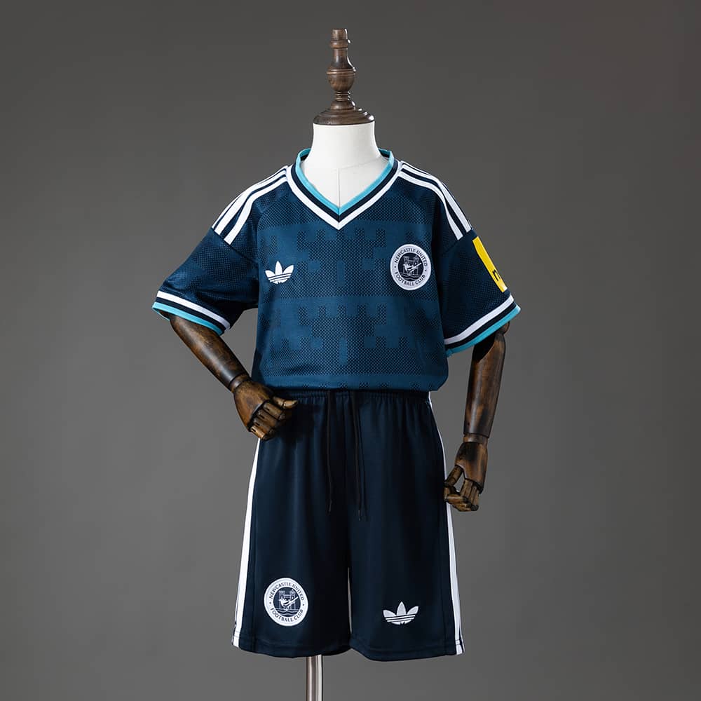 Kit Criança Newcastle United 2026/2027 Alternativo