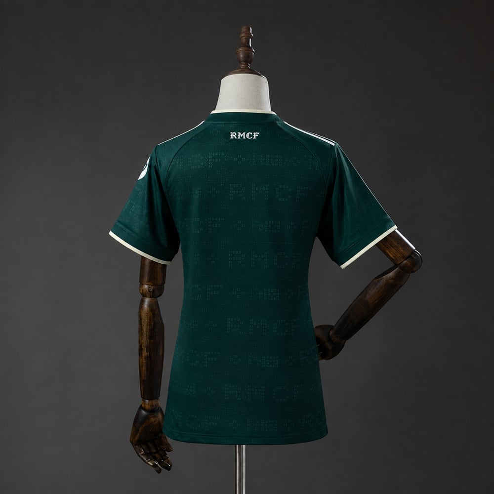 Camisola Real Madrid 2026/2027 Alternativa Feminina - Vista 2