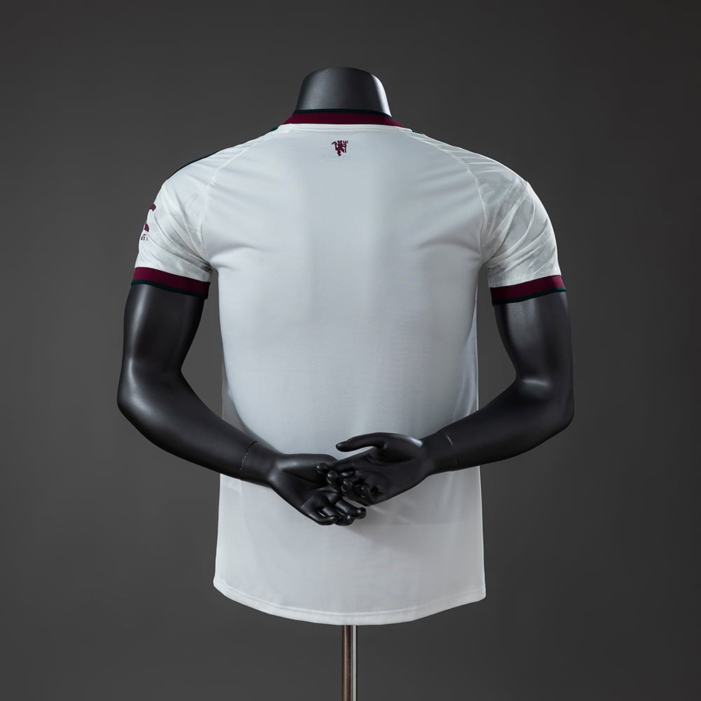 Camisola Terceira Manchester United Versão Jogador 2026/2027 - Vista 2