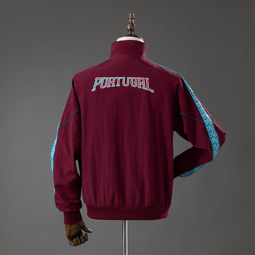 Casaco Portugal 2026 KING Anthem Windbreaker - Vista 2