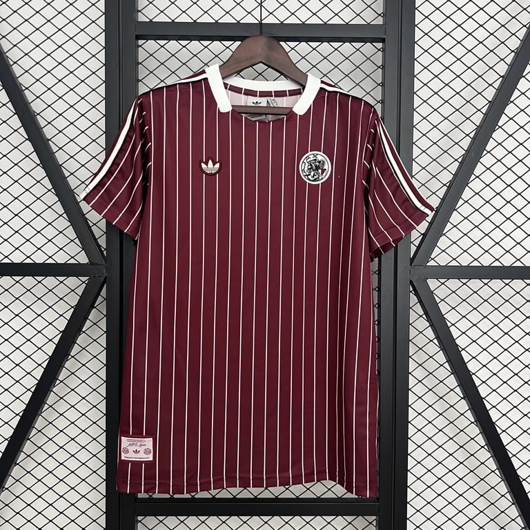 Ajax Retro 2025/26 - Vista 2