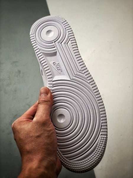 Air Force 1 '07 Love Branco e Roxo - Vista 4