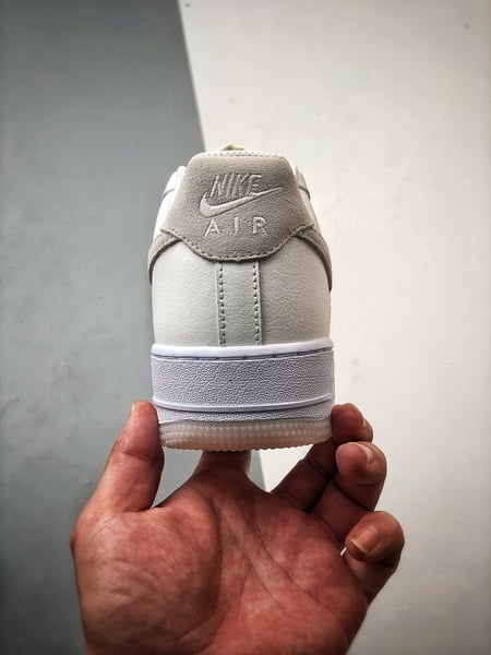 Air Force 1 '07 Low Branco Creme - Vista 3