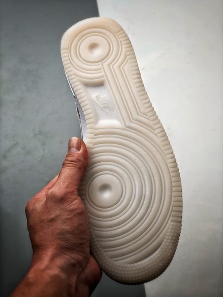 Air Force 1 '07 Low Branco Creme - Vista 4