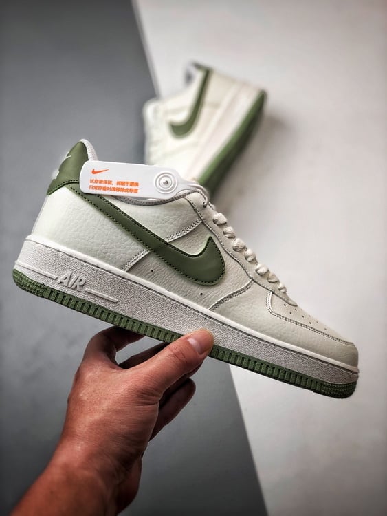 Air Force 1 '07 Low Marfim e Verde - Vista 7