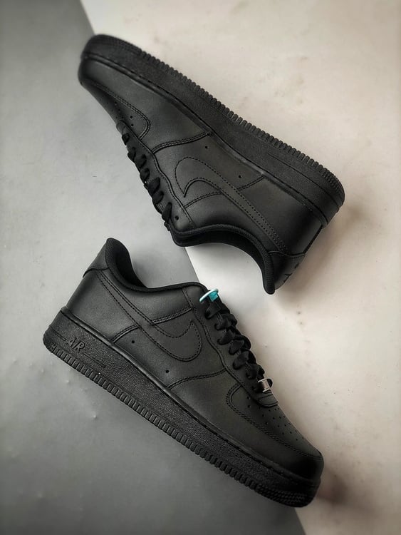 Nike Air Force 1 '07 Low Black Warrior - Vista 6