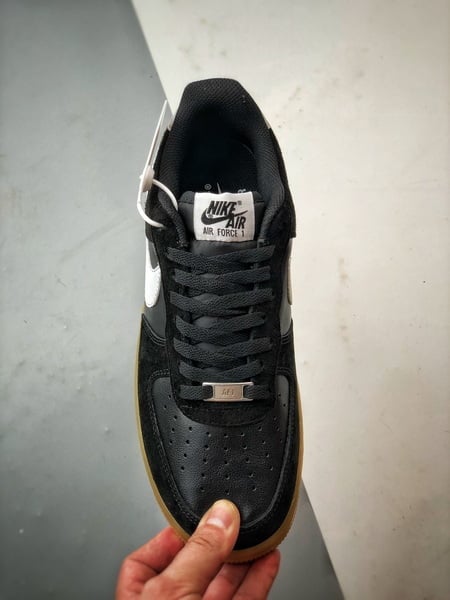 Air Force 1 '07 Low Branco e Preto Sola Natural - Vista 9