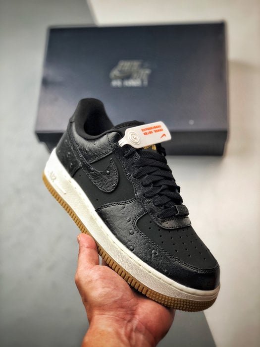 Air Force 1 '07 Low Preto - Vista 7