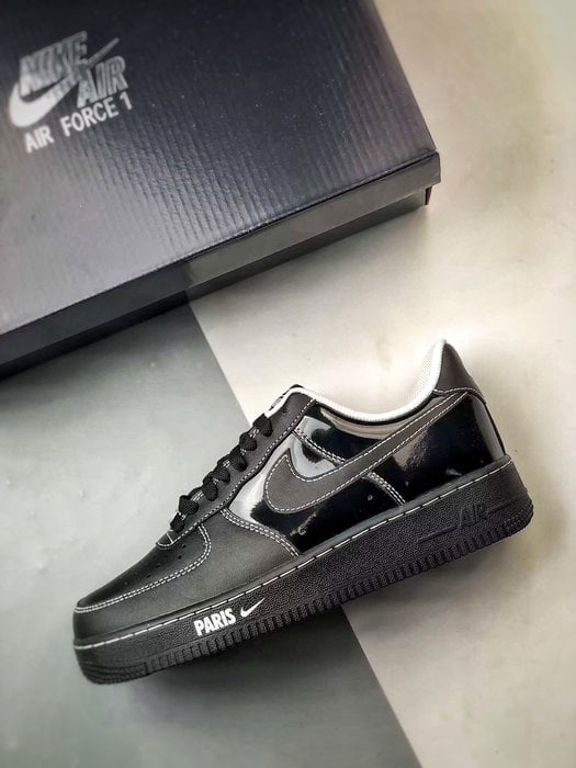Air Force 1 '07 Low Couro Envernizado Preto - Vista 8