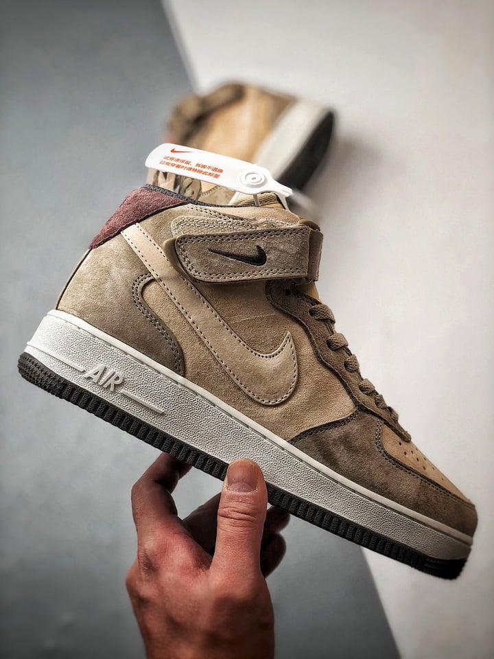 Air Force 1 07 Mid Caqui e Marrom Camurca - Vista 7