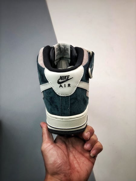 Air Force 1 07 Mid Cinzento e Verde Camurca - Vista 3