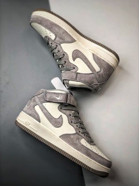 Air Force 1 07 Mid Cinzento Lavanda - Vista 5