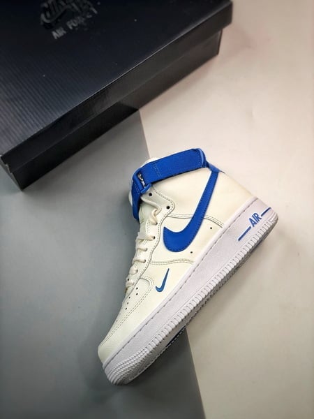 Air Force 1 High Branco e Azul Precioso - Vista 8