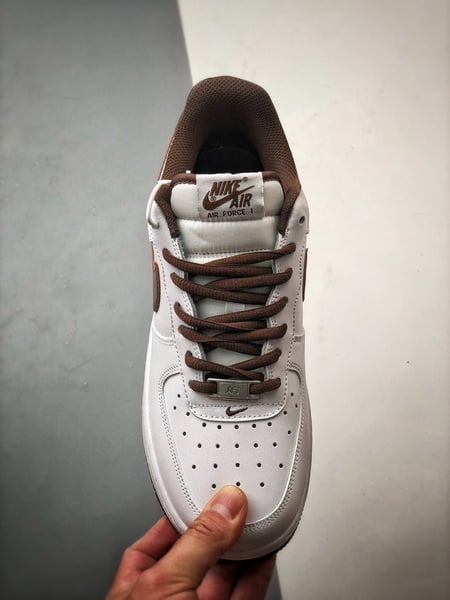Air Force 1 Low Branco e Marrom - Vista 9