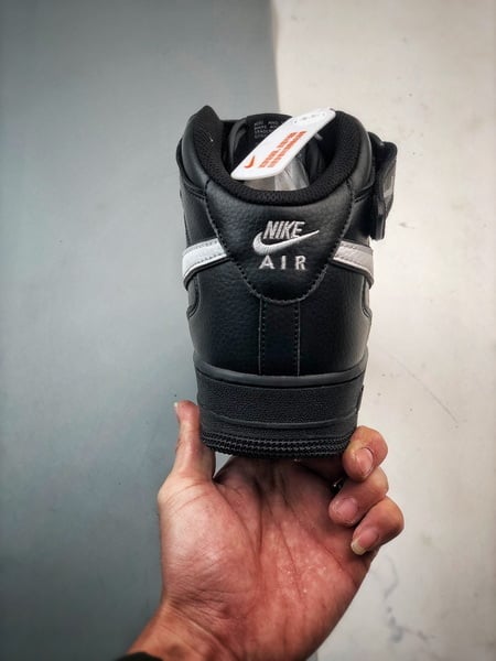 Air Force 1 Mid By You - Vista 3