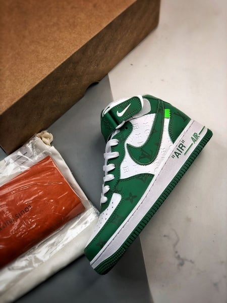 Air Force 1 Mid By You LV Branco e Verde Estampado - Vista 8