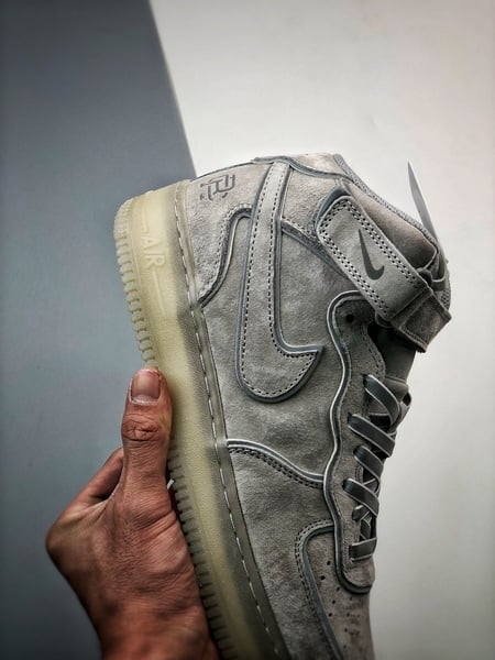 Air Force 1 Mid x Reigning Champ - Vista 2
