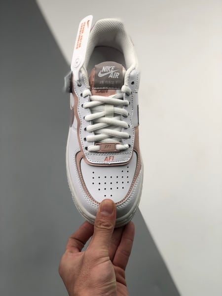 Air Force 1 Shadow Branco e Rosa - Vista 2