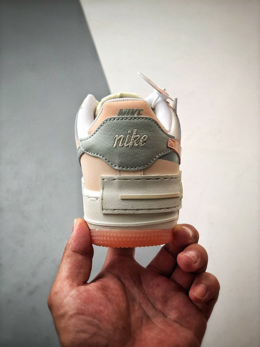 Air Force 1 Shadow Bege Rosa e Cinzento - Vista 3