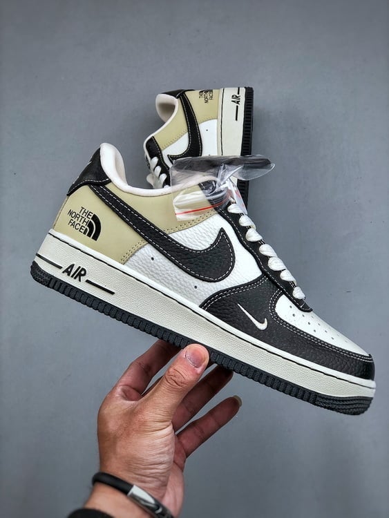 Air Force 1 '07 Low The North Face Couro Lichia Preto - Vista 7