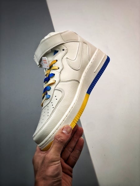 Air Force 107 Mid Azul e Amarelo Cordao Pequeno Gancho - Vista 9