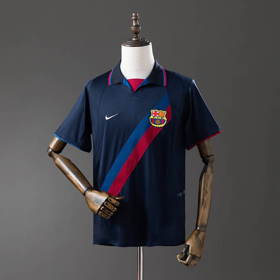 Camisola Terceira do FC Barcelona 2002/2003 (Retro)