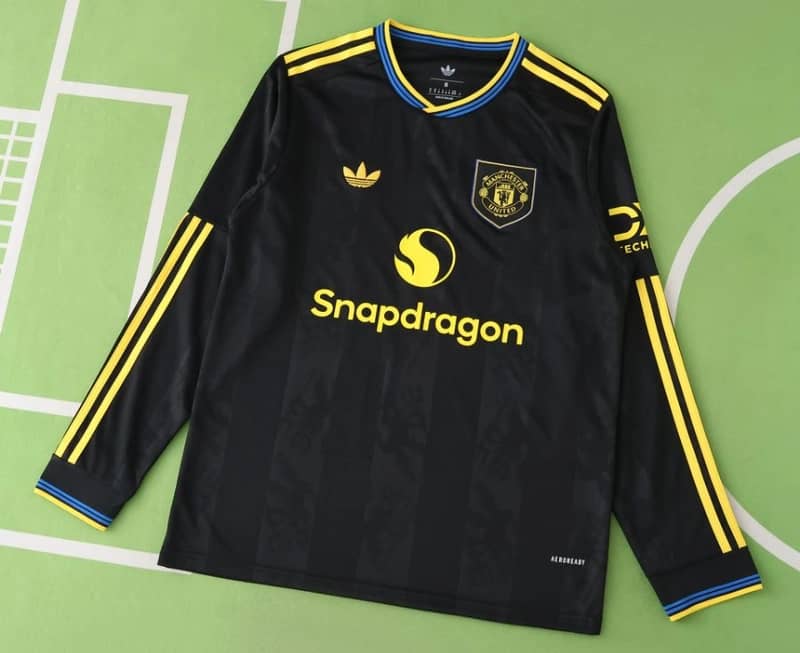 Camisola Manchester United Terceira Manga Comprida 25/26