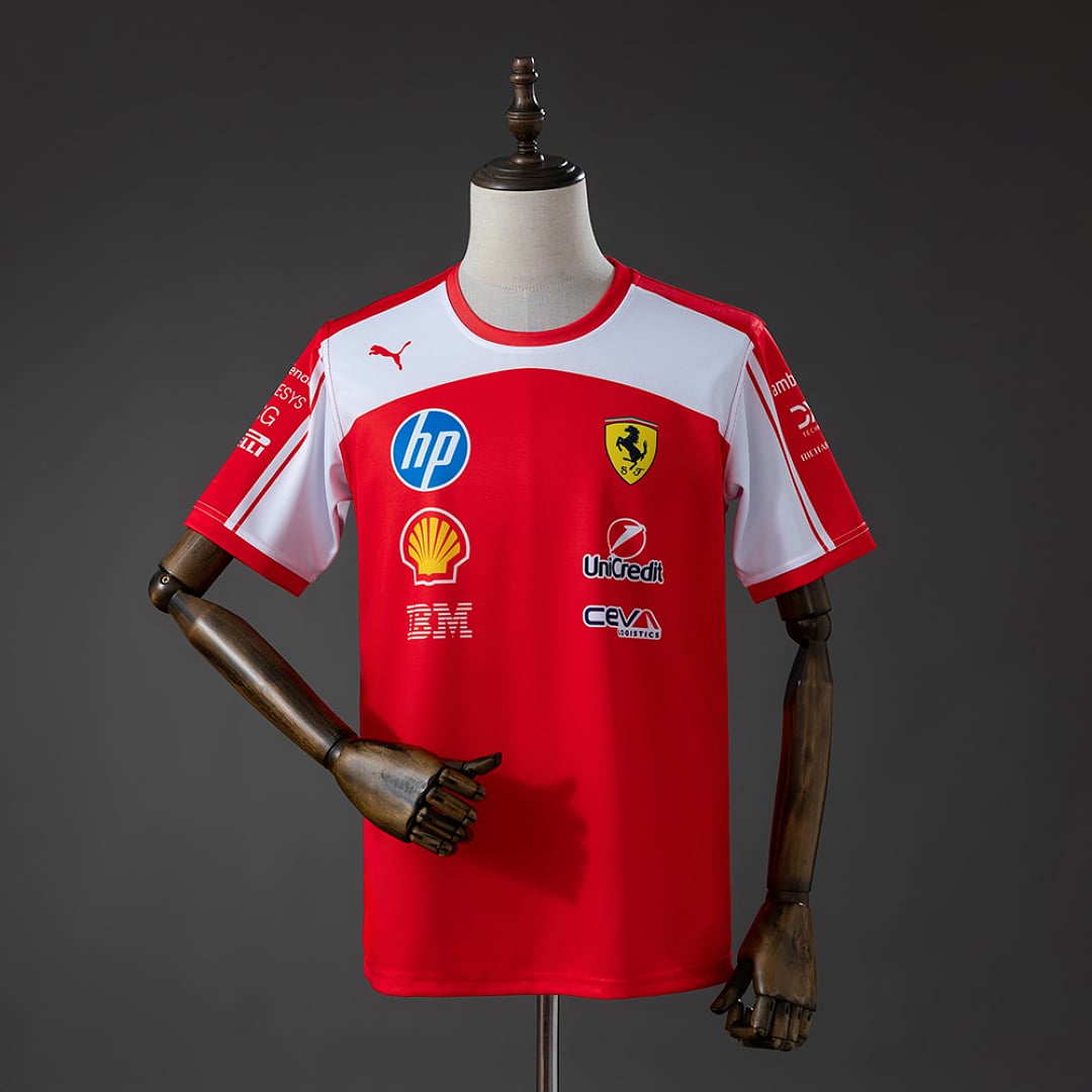 T-Shirt Ferrari F1 Fato de Corrida Vermelho 2026 - Vista 1