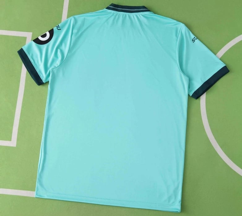 Camisola Wolves Alternativa 25/26 - Vista 2