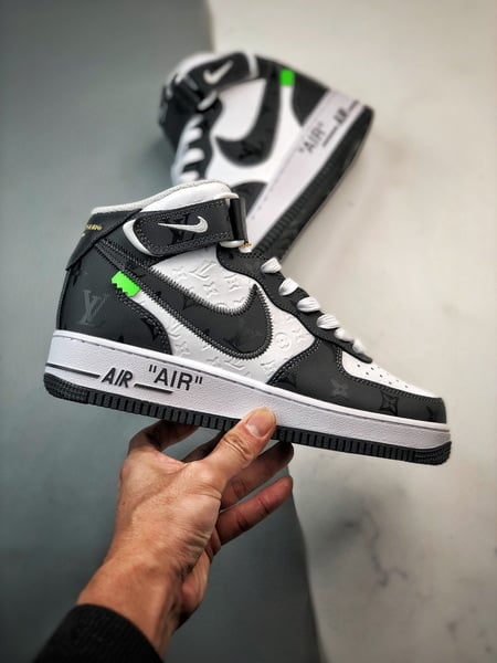LV x NK Air Force 1 Mid Branco e Preto - Vista 7