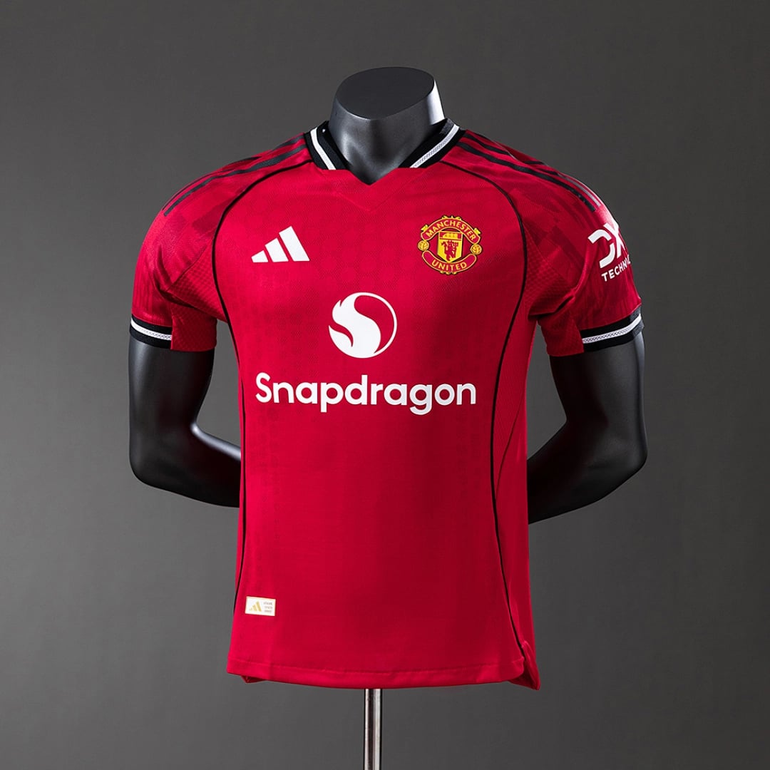 Camisola Principal do Manchester United 2025/2026 (Versao Jogador) - Vista 1